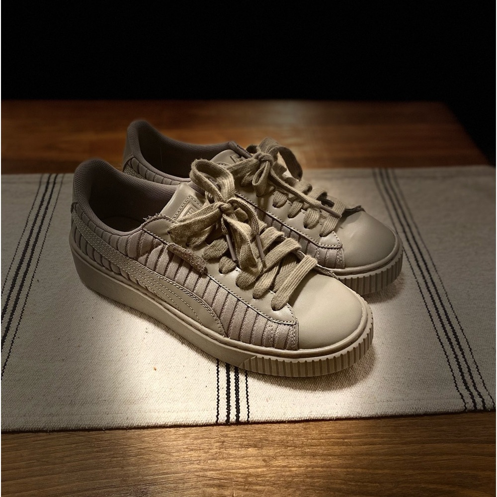 PUMA - WOMENS BASKET PLATFORM EP SHOES